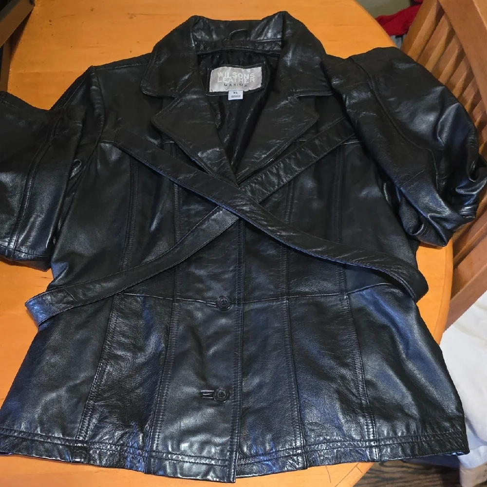 Wilsons Leather Women's Black Jacket - Picture 1 of 4